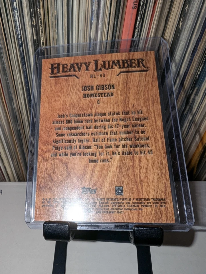 JOSH GIBSON 2025 TOPPS ACTUALIZACIÓN SERIE MADERA PESADA SSP HL-63 Estuche Hit Foto 3 de 3