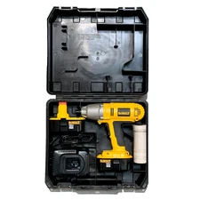 DEWALT DW059K-2 18V 18-Volt NiCad 1/2-inch Cordless Impact Wrench Kit   0001