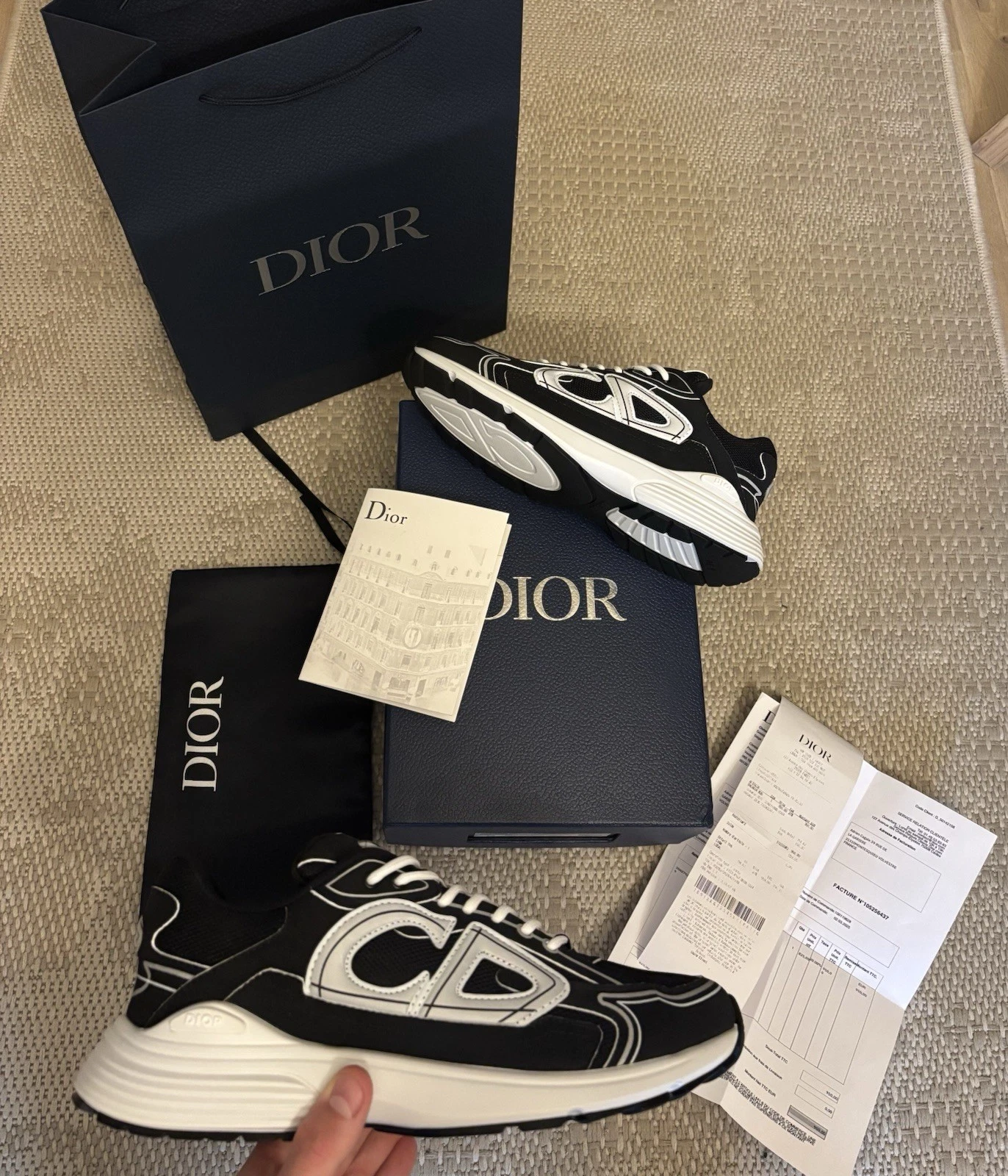 Sneaker Dior B30 coloris Black / White neuves