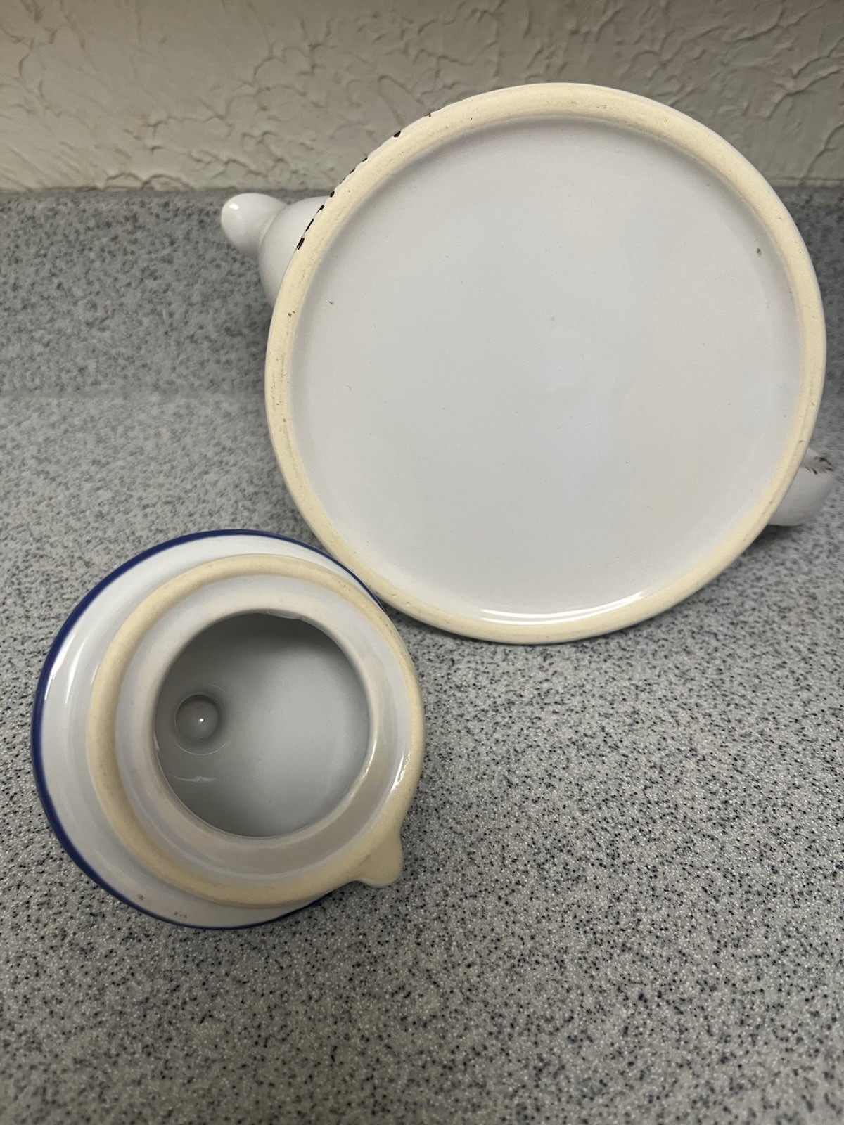 White Ceramic Teapot Distressed Blue Rim Farmhouse Rustic Kitchen Decor 6” 