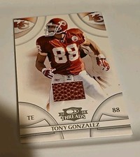2008 Donruss Threads Tony Gonzalez game used football patch relic 163/250 CHIEFS