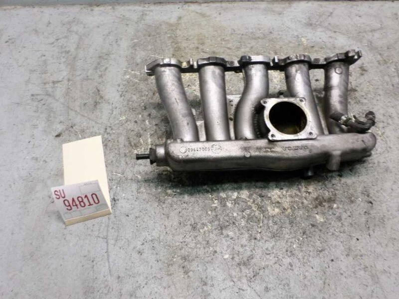 Volvo S70 2000 2,4 L 5 cilindros motor turbo colector de admisión de aire OEM 82503939 Foto 2 de 4