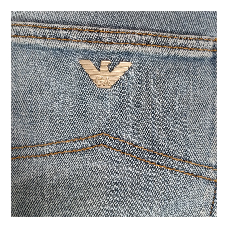 Pantalones de mezclilla Armani Jeans 32 para hombre azules J21 regulares rectos algodón bolsillos medianos mosca Foto 4 de 4