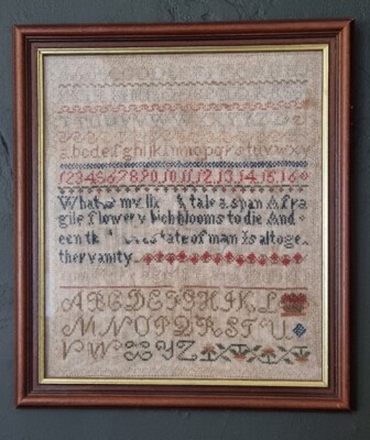 Antikes Muster Kreuzstich 1857 mit Lesung gerahmt