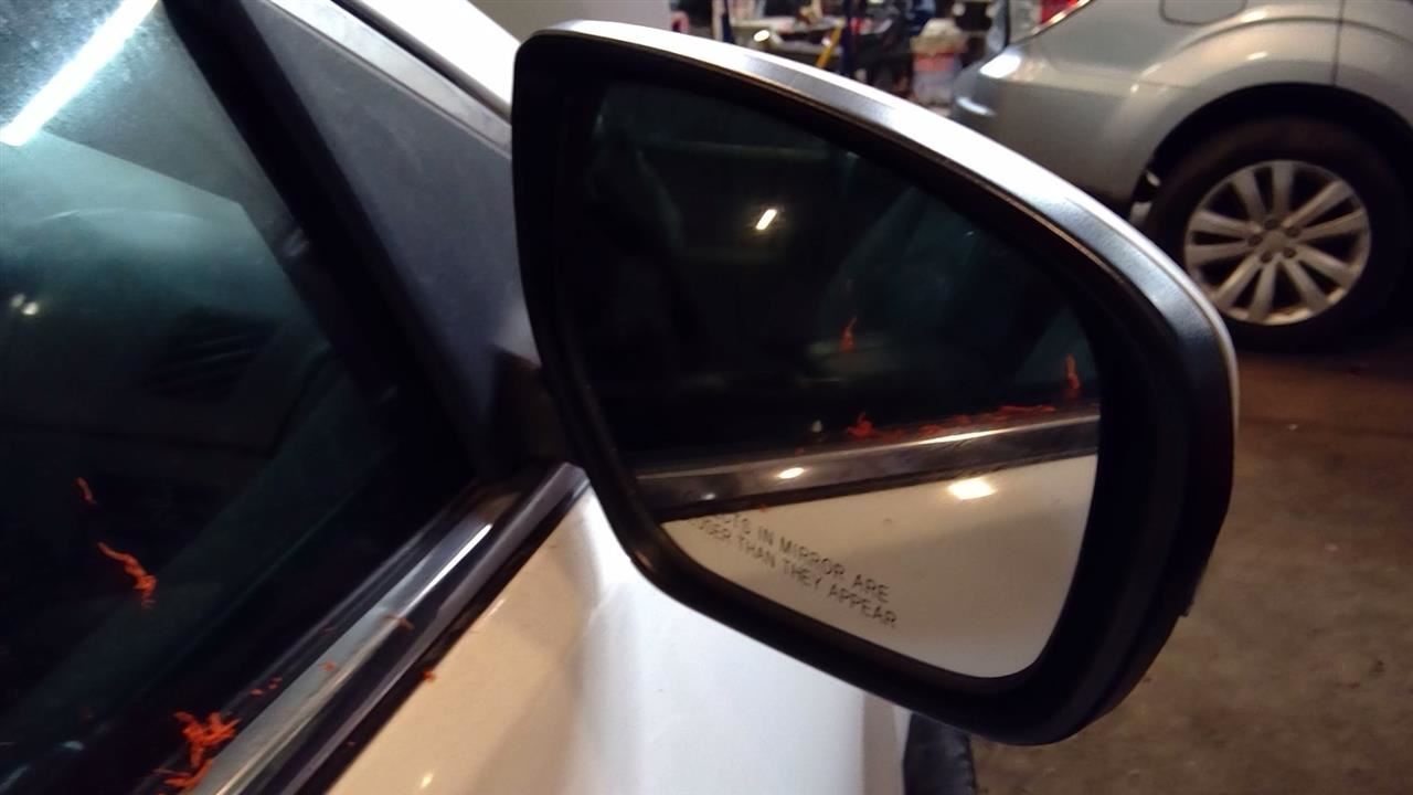 2014-2015 Mazda CX-9 Passenger Side Mirror with Blind Spot Monitoring 6405542