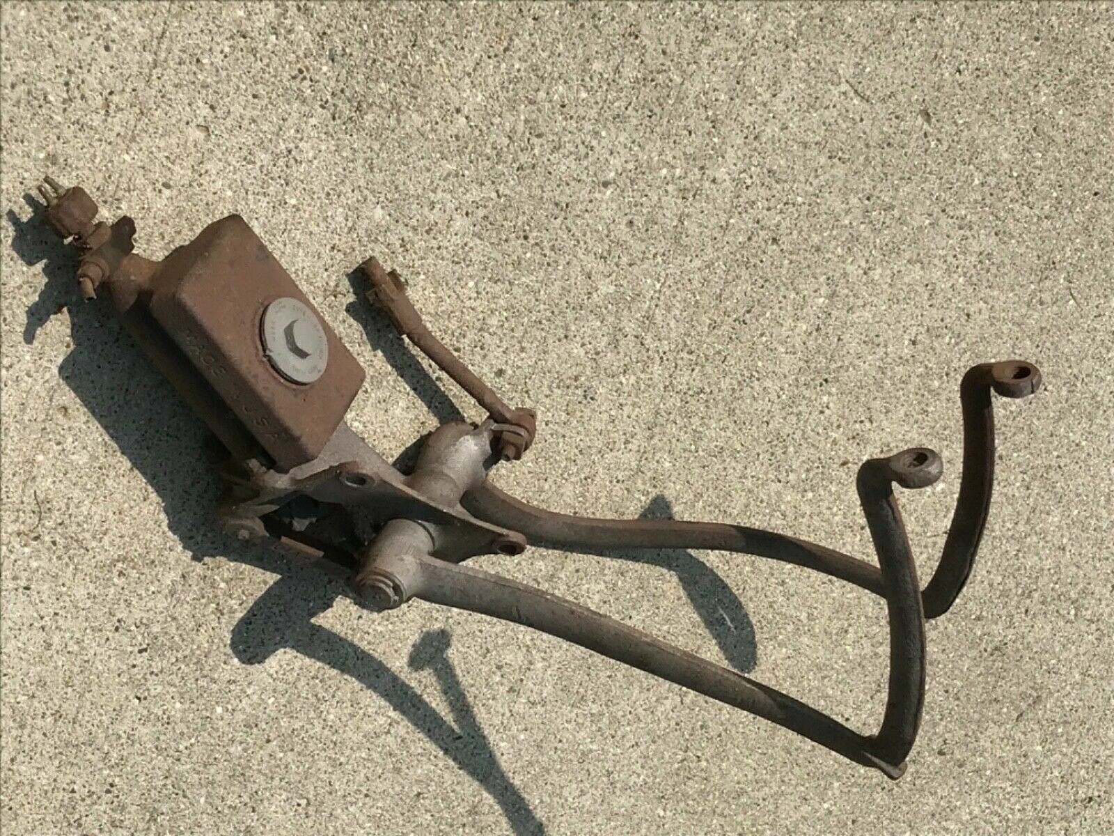 Ford hydraulic CLUTCH and BRAKE PEDAL Assembly Original Juice Brakes