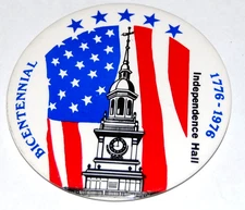 1976 BICENTENNIAL PHILADELPHIA pinback button pin INDEPENDENCE HALL LIBERTY BELL
