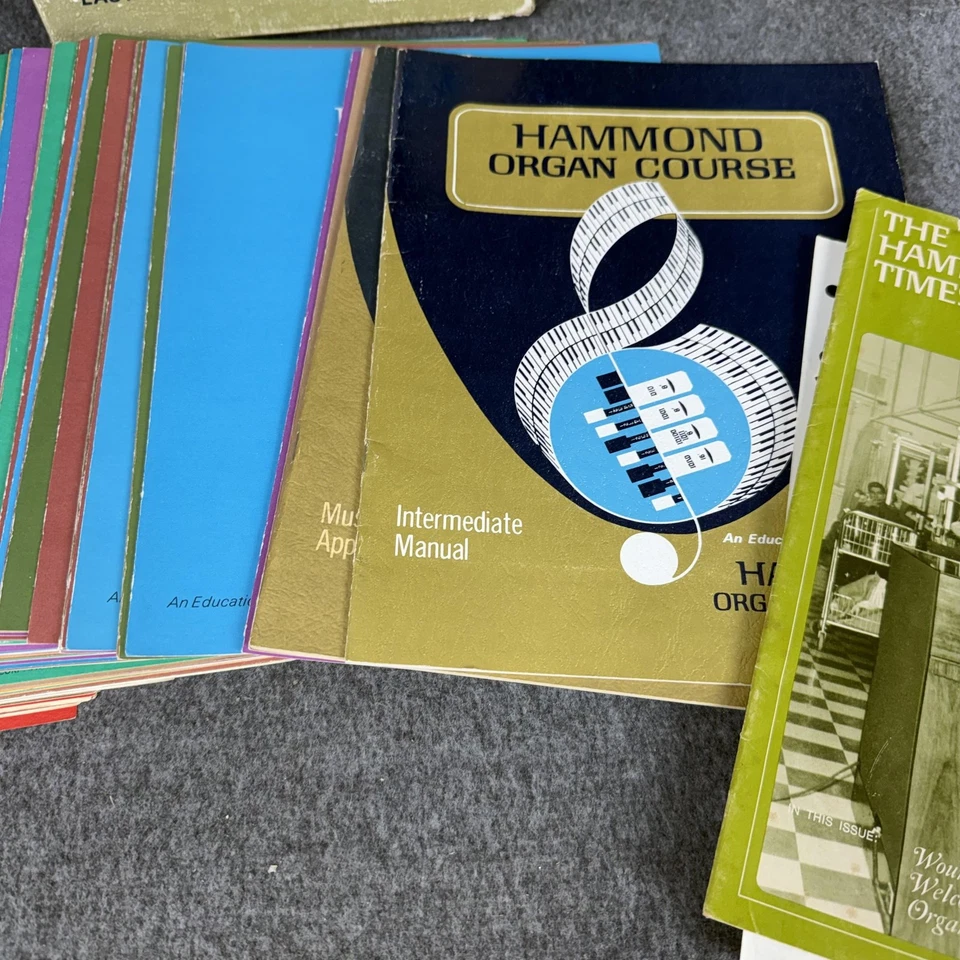 Vintage 1960s Hammond Organ Course Lesson Books Lot With Box Manuals Set - Image 4 of 4