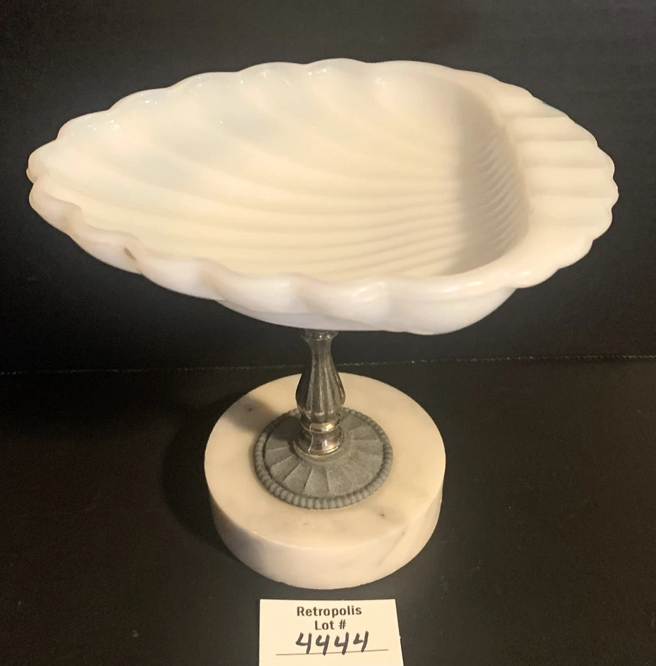 Vintage Milk Glass Pedestal Soap Dish or Ashtray Marble Base - Image 2 of 4