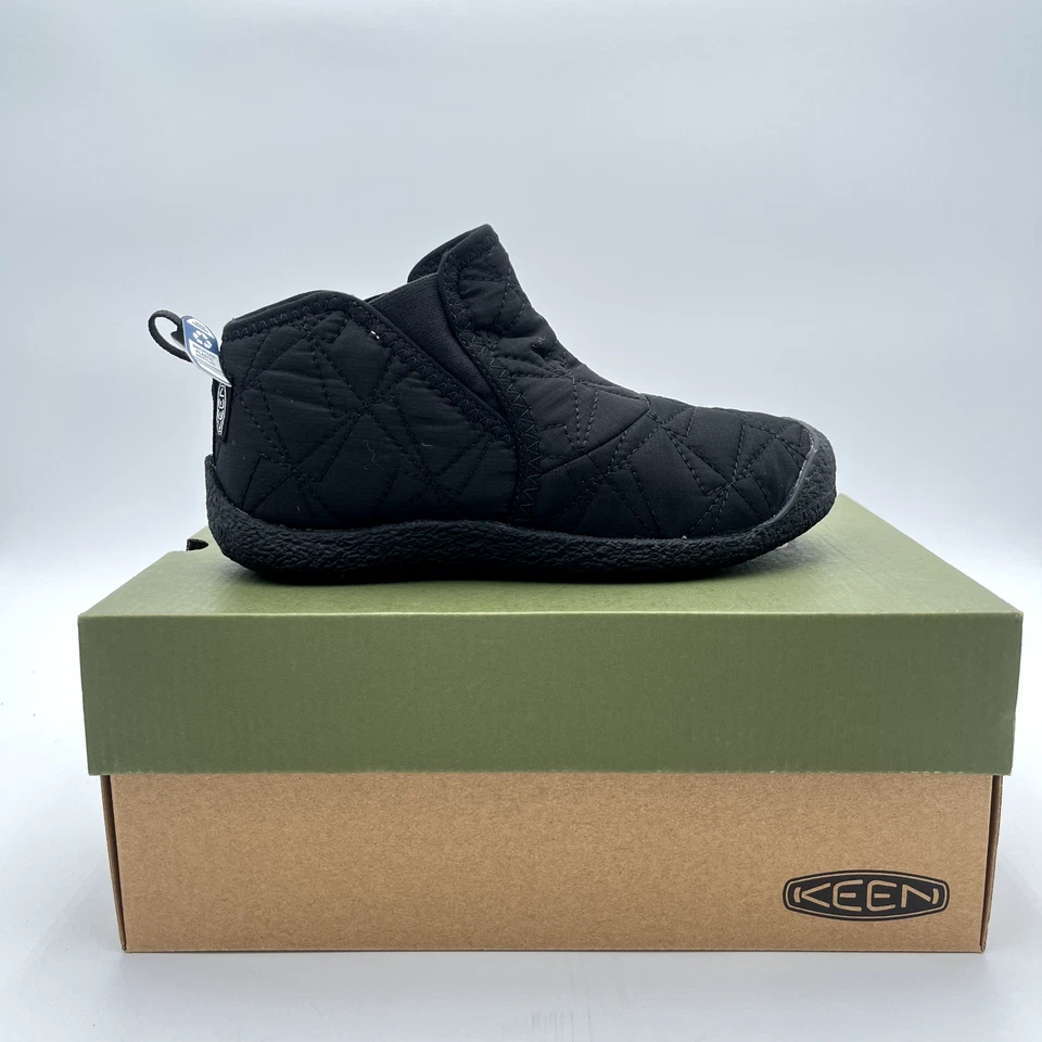 Bota de moda cómoda sin cordones al tobillo Keen Howser para mujer, negra/Timberwolf Foto 2 de 2