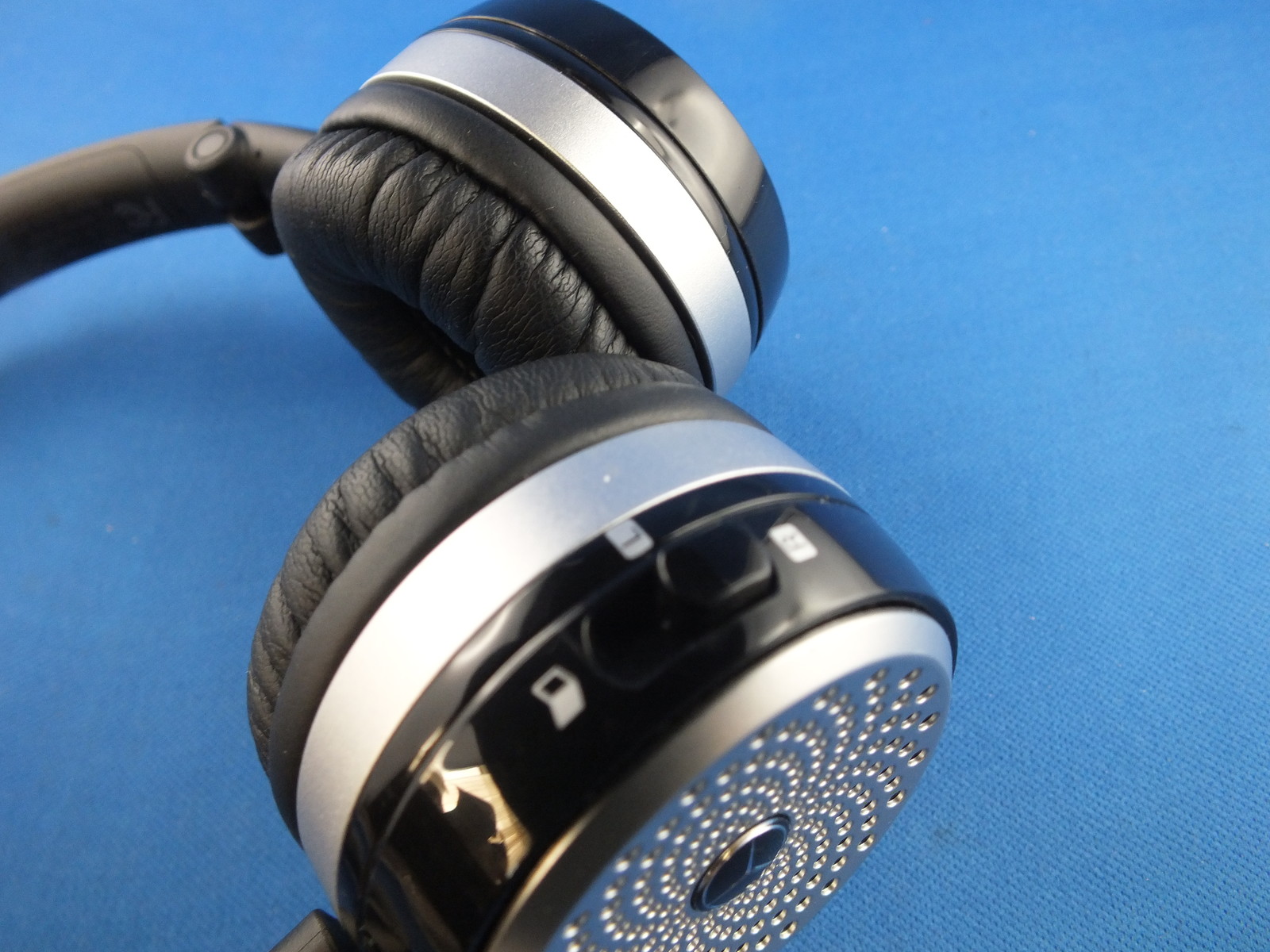 Original Mercedes Bluetooth Kopfhörer A2228203889 W222 S Monokanal  