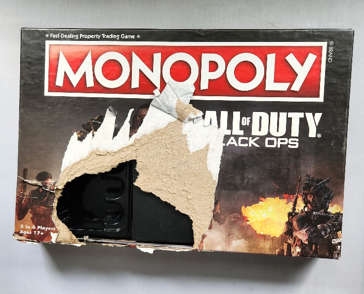 Monopoly Call of Duty Black Ops Edition 2018 Hasbro USAopoly Board