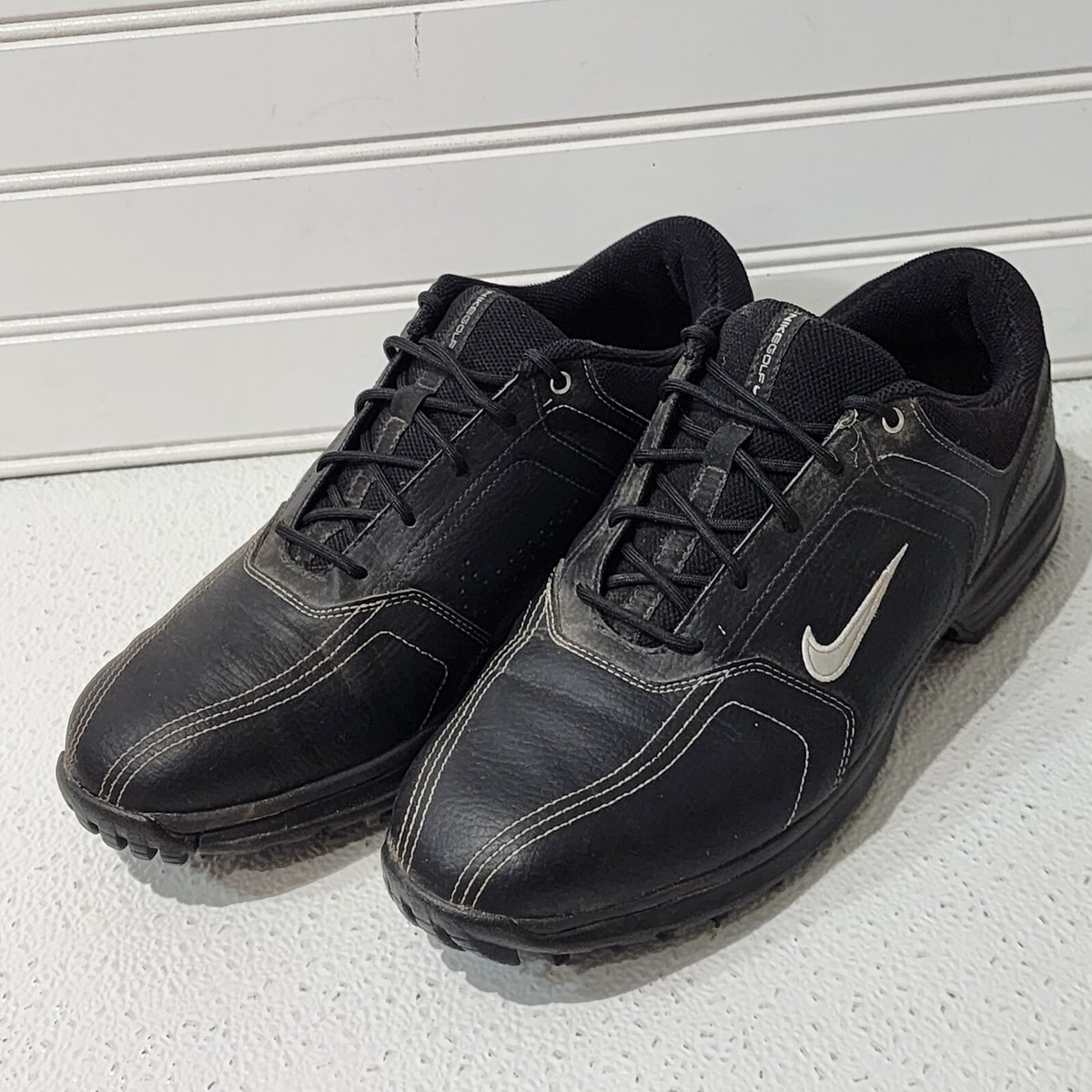 Nike Heritage Men's Black Golf Shoes Soft Spikes 336040-001