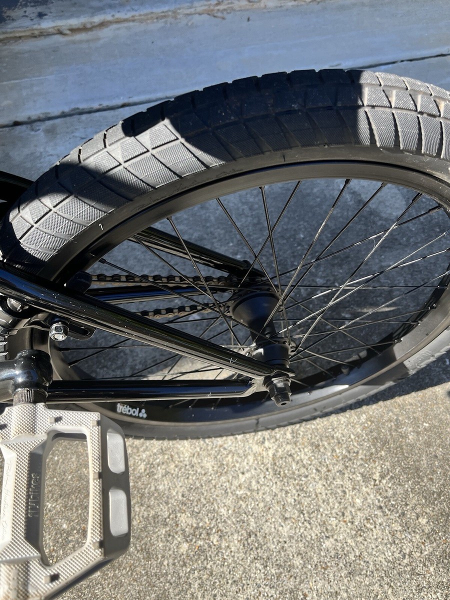 Fly Bikes Neutron BMX bike 2013 Collection, Ruben Alcantra Ortiz