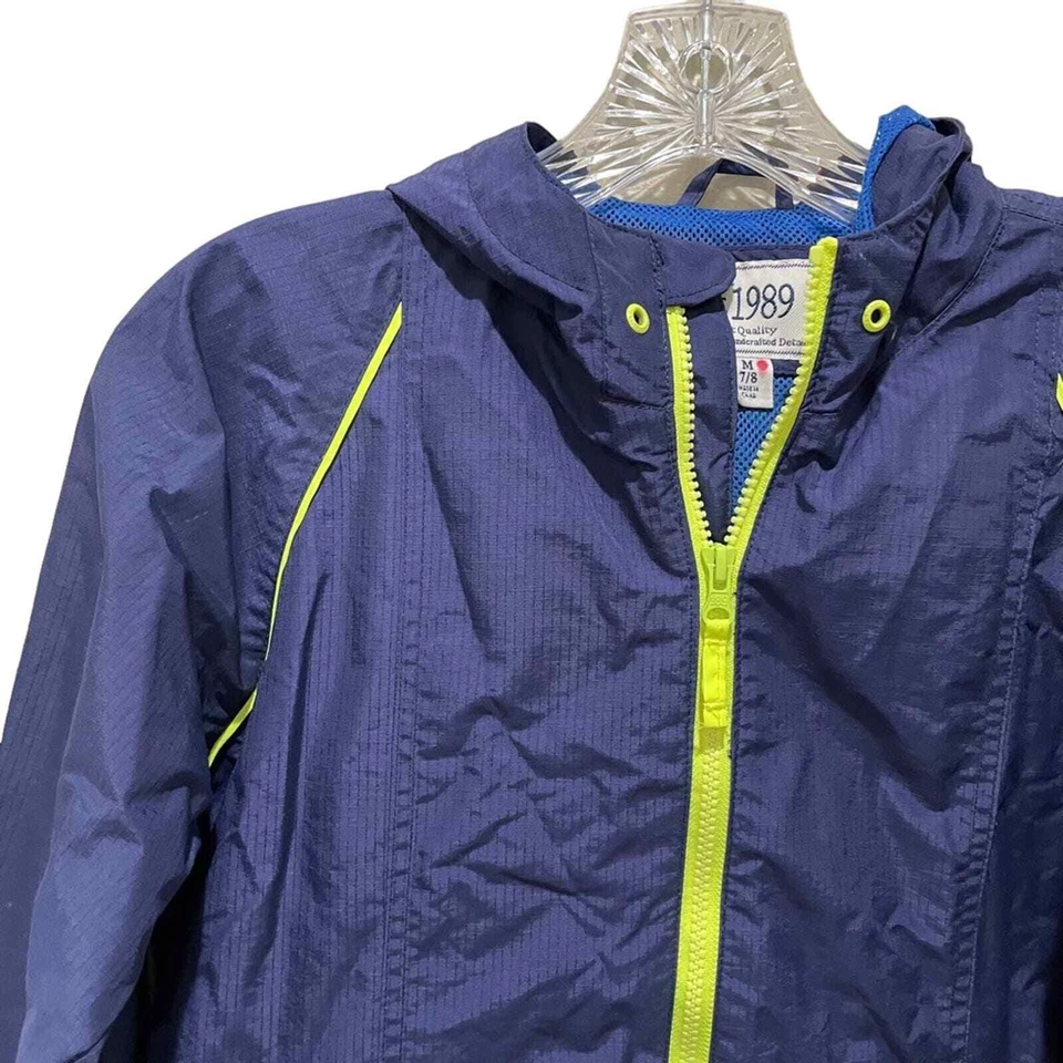 Chaqueta cortavientos The Children's Place azul marino niños talla mediana 7/8 Foto 3 de 4