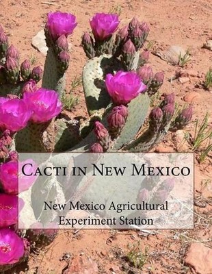 Cacti in New Mexico by Roger Chambers (English) Paperback Book