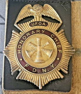 Vintage GF Obsolete Uniformed Fire Officers Fireman’s Honorary Chief Badge FDNY