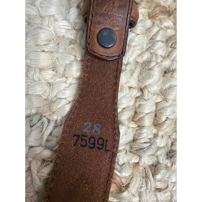 Tony Lama Brown Leather Belt with Silver Heart Conchos Tony Lama Girls HEART CONCHO Taper Leather Belt Size 28 NWT  main image 4