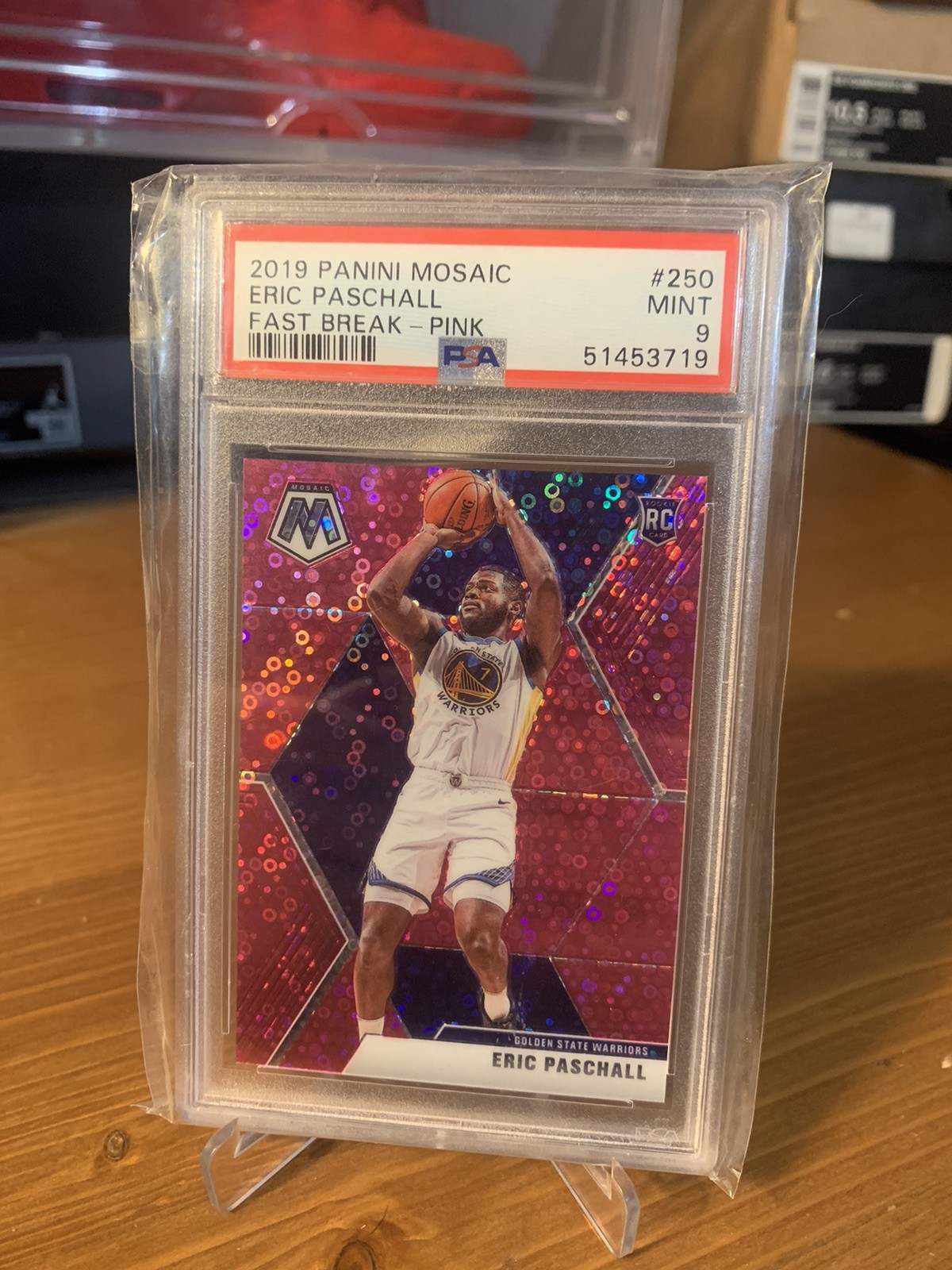 2019-20 Panini Mosaic #250 Eric Paschall Pink Fast Break Rc /20 PSA 9 Mint 