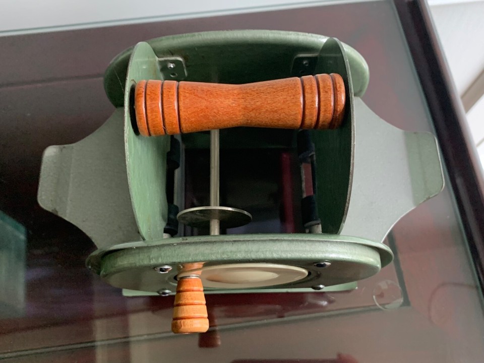 Vintage Nestor Johnson Metal & Wood Hand Crank Card Shuffler eBay