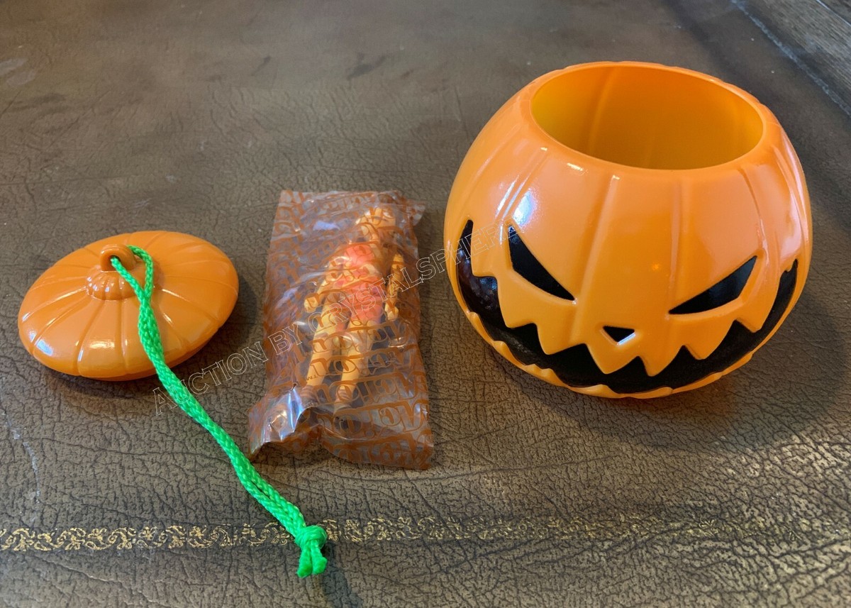 Nightmare Before Christmas Sally ReAction Figure w/ Pumpkin SDCC