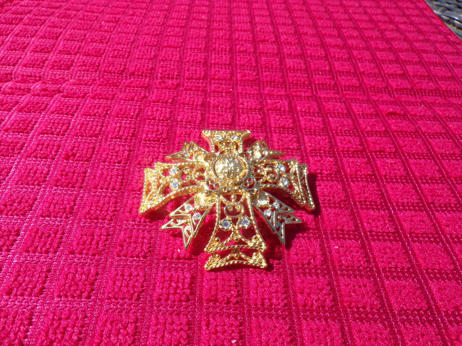 Kenneth J Lane (KJL) Celtic Cross Brooch/Pin - image 1
