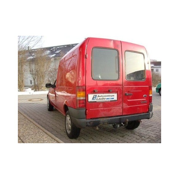 Attelage Ford Courier 1996 rotule equerre pour traction de remorque