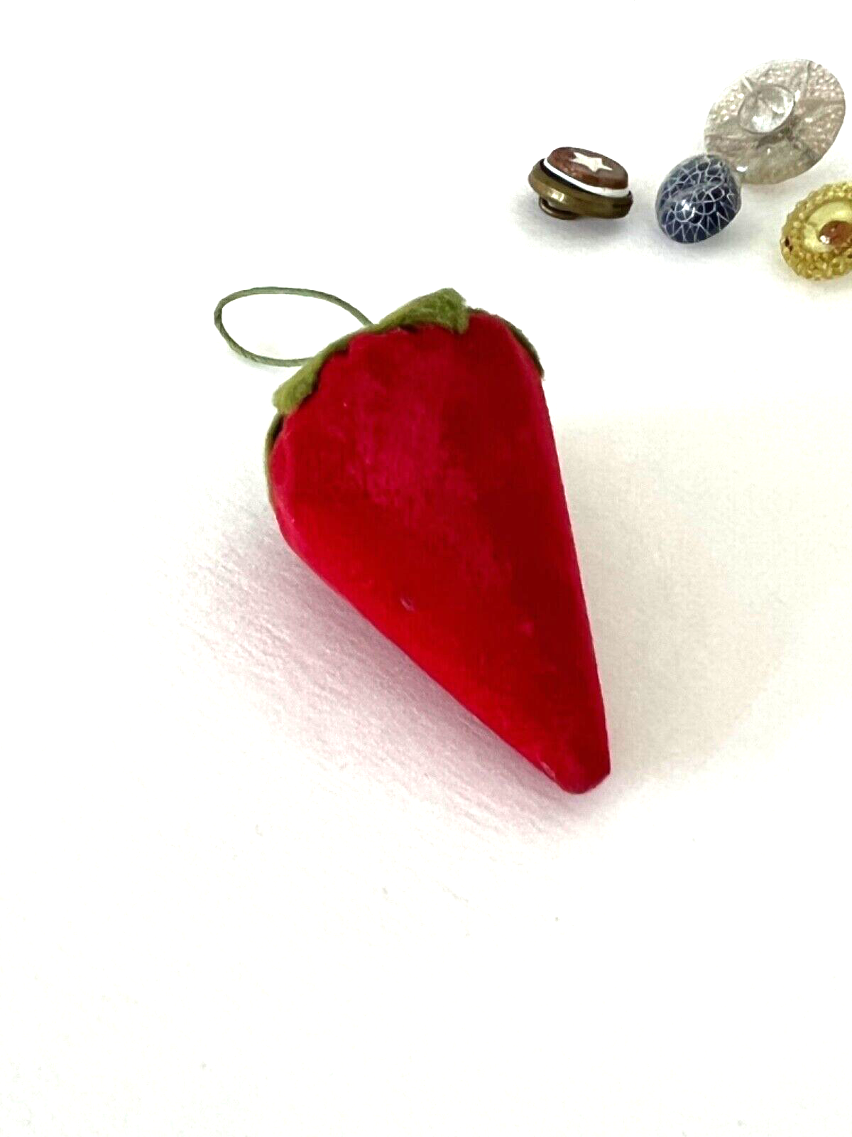 Vintage Strawberry Pin Cushion Velvet Red Fabric Green Leaf Top Sand
