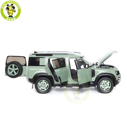 1/18 Land Rover Defender 110 2023 75th Almost Real 810811 Diecast Model Car - Picture 12 of 15