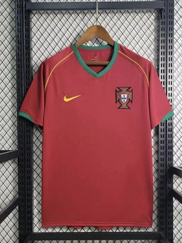 Portugal National Team Football Shirt 2006-2007 Nike Medium