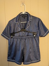 BCBG Max Azria Pajama Set Women's SZ M Satin Button Up Quiet Luxury Chic Comfy