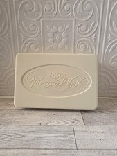 Vintage VitaMinder Vitamin Plastic Pill Medicine Storage Box