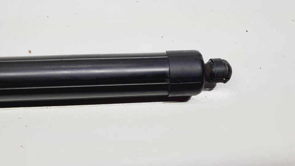 Nissan Pathfinder 2013-17 puerta levadiza eléctrica puerta trasera amortiguador puntal 90560-3KA0A Foto 2 de 4