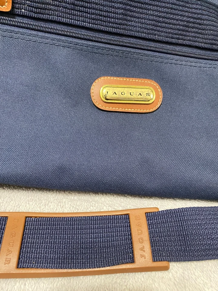 Винтажный JcPenny Jaguar чемодан на роликах багажа сумка синий полиэстер желтовато-коричневый кожаный 26» - Изображение 2 из 4