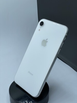 Apple iPhone XR ホワイト128GB バッテリー82%-Scotty Cameron Newport