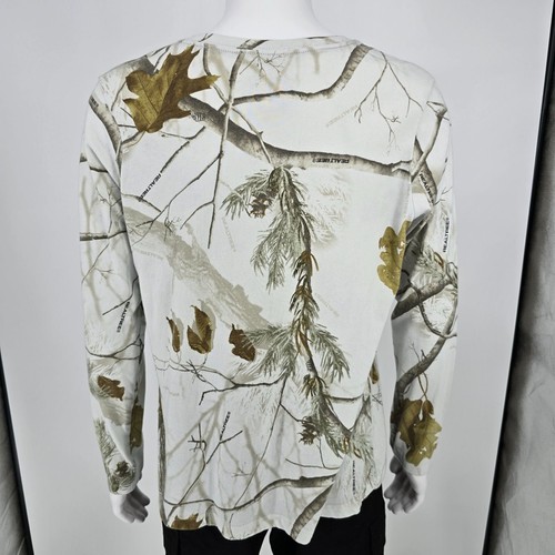 2010s Realtree APS Snow Camo V-Neck Long Sleeve Performance T-Shirt (Womens XXL) - Picture 3 of 13
