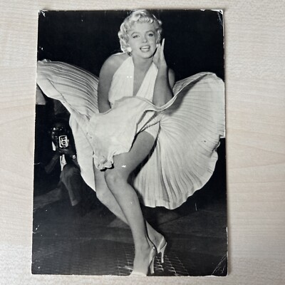 Marilyn Monroe Original Postkarte FC-68-40 Ludlow Sales New York Fotocard