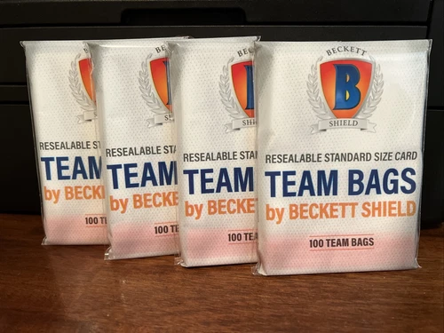 Beckett Shield Team Bags Resealable Sleeves 4 Packs of 100 - 400 Total