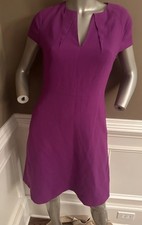 NEW WITH TAGS Ellie Tahari Sheath Dress Deep V  Short Sleeves