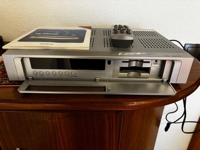 HDTV Receiver PR HD 1000 von Humax - silber