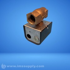 McDonnell Miller FS8-1/2 Flow Switch USIP