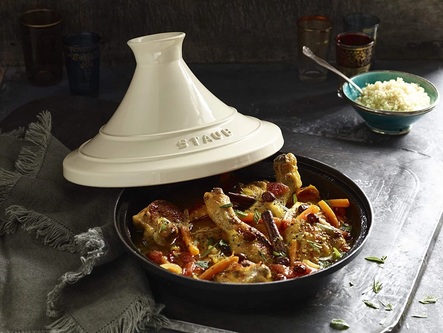 Staub Tagine Pot With Cast Iron Base and Ceramic Dome - Thumbnail 4