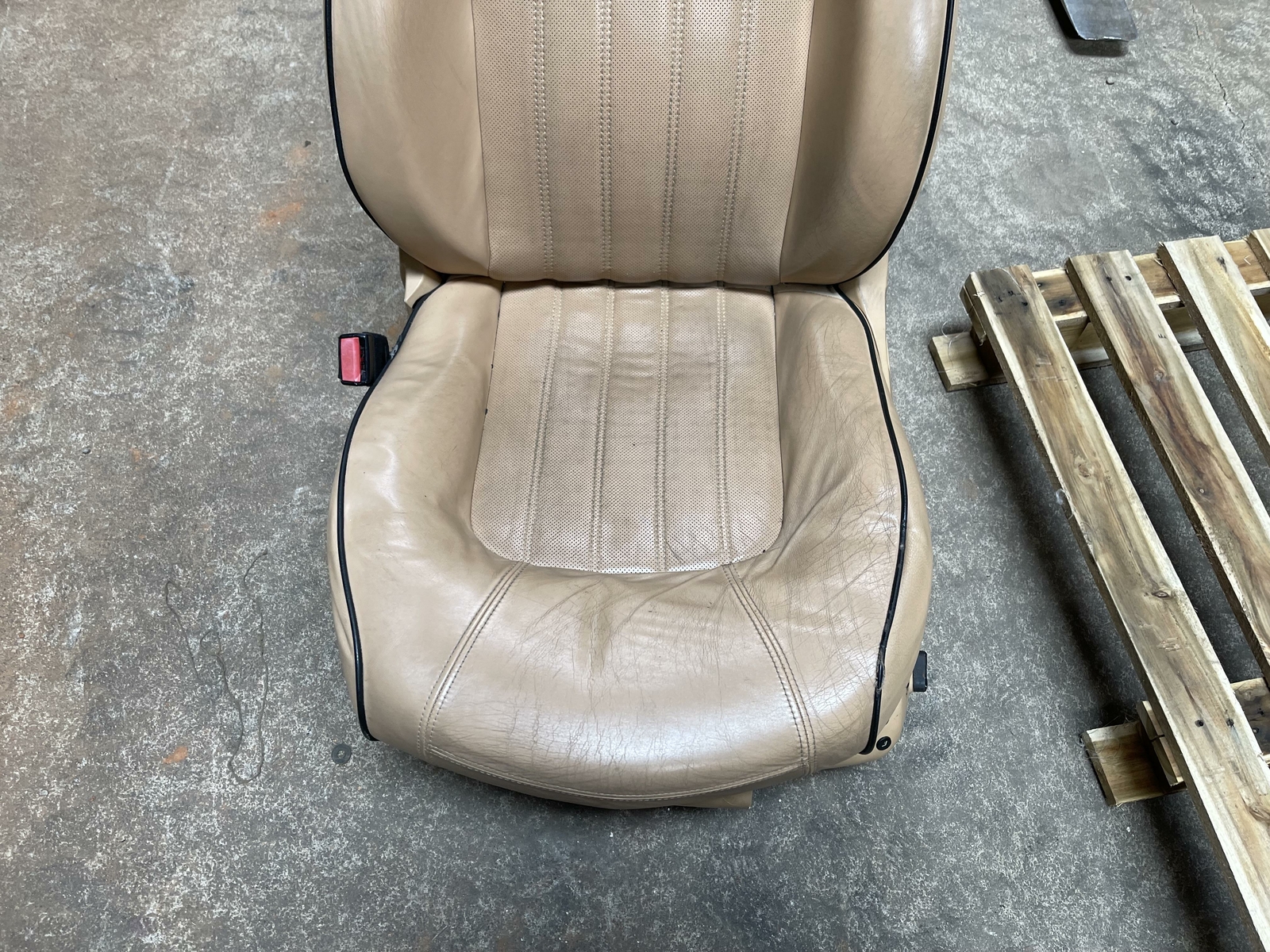 2005-2008 MASERATI QUATTROPORTE FRONT LEFT DRIVER SIDE SEAT LEATHER OEM