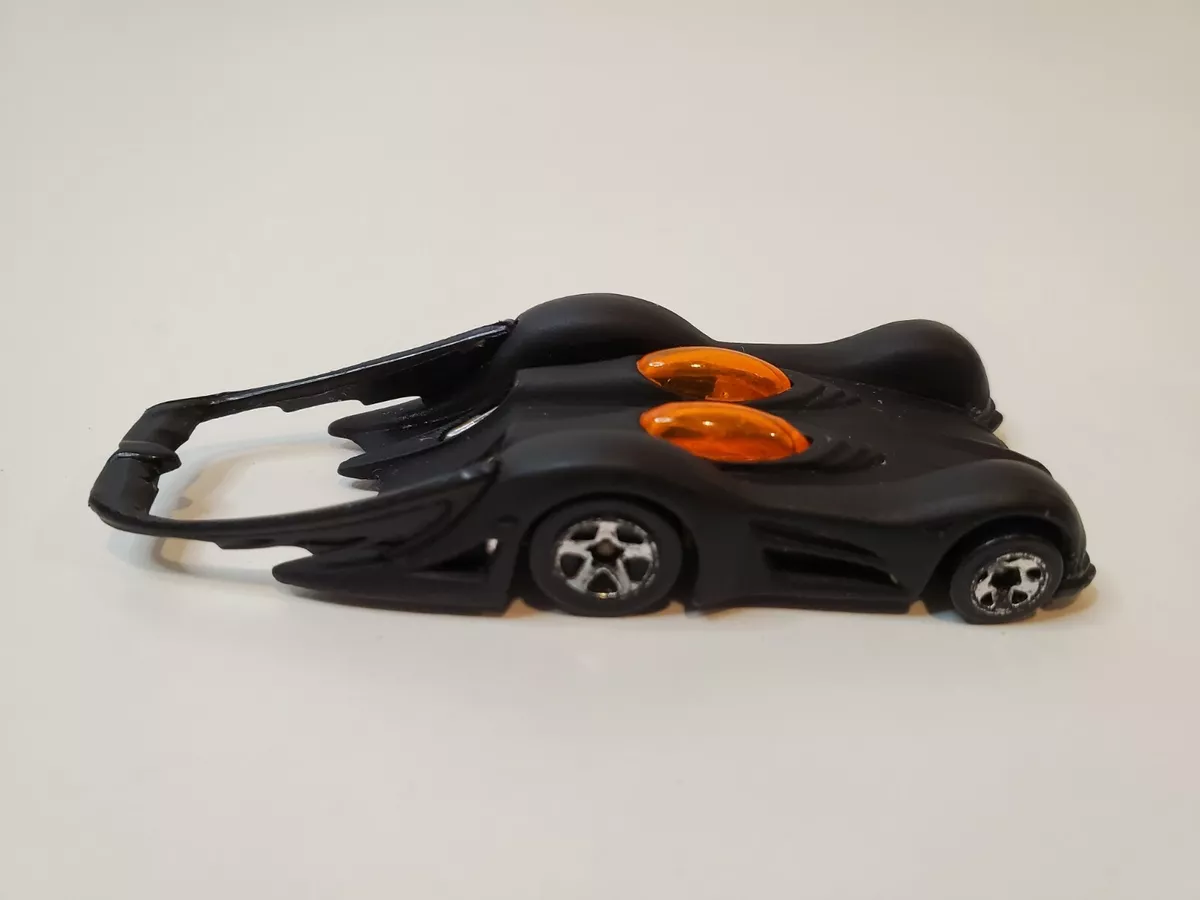 Carrinho Hot Wheels - Batmobile - Batman DC - 1:64 - Mattel -  superlegalbrinquedos