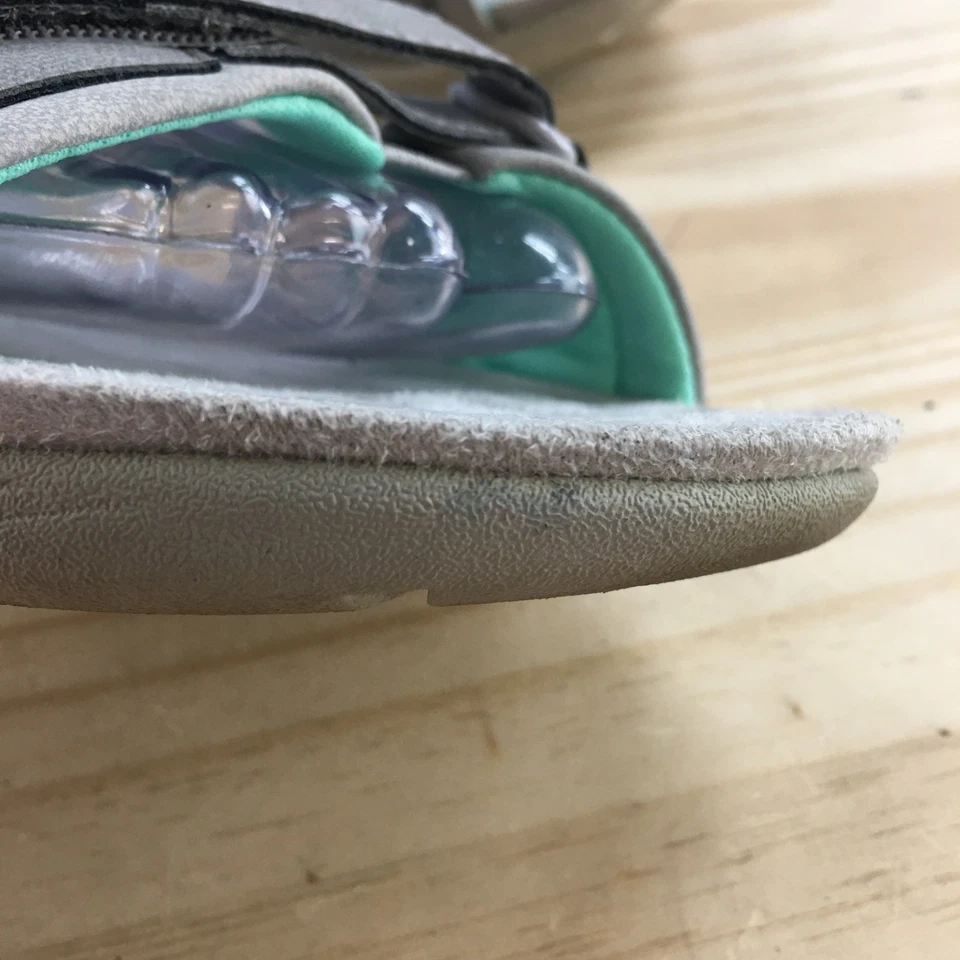 Easy Spirit Sandals Womens 9 Wide Lake3 Strappy Gray Hook & Loop Open Toe Sport - Image 4 of 4