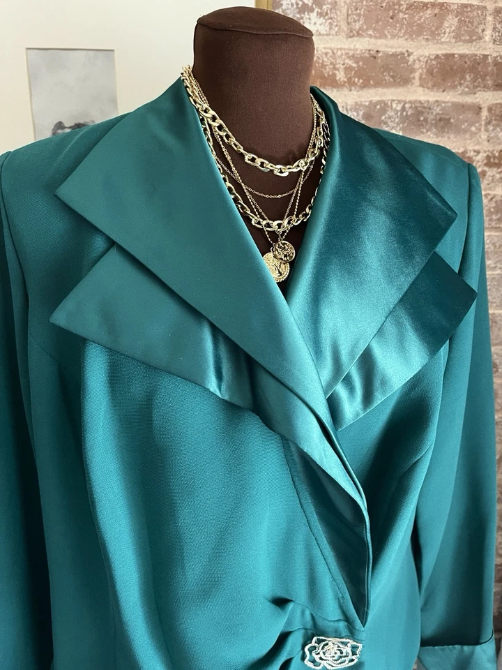 ¡Nuevo! Conjunto de traje chaqueta y falda larga verde boda formal bahari broche flor 18WP Foto 3 de 4