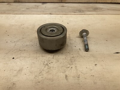 Deutz TCD 3,6 L4 Diesel Motor Lüfterriemen Umlenkrolle 04123822 - Manitou MLT735