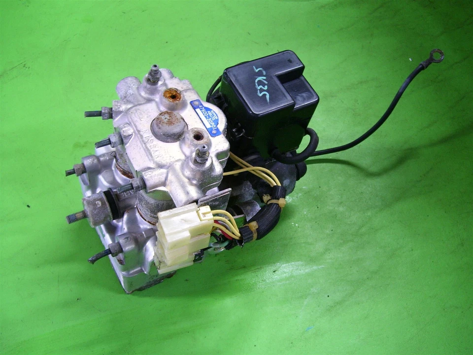 Bomba de freno ABS 1990-1993 NISSAN 300ZX Z32 2+0 4760030P01 2 plazas Foto 3 de 4