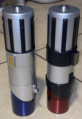 Star Wars Lightsaber Electric Salt & Pepper Mill Grinder Uncanny Brands Light Sa