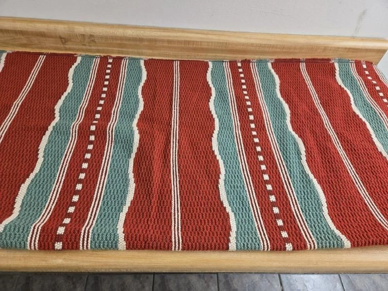 Vtg. throw or blanket w/fringe. White, green and red. - Image 4 of 4